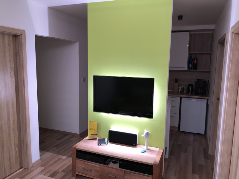 TV